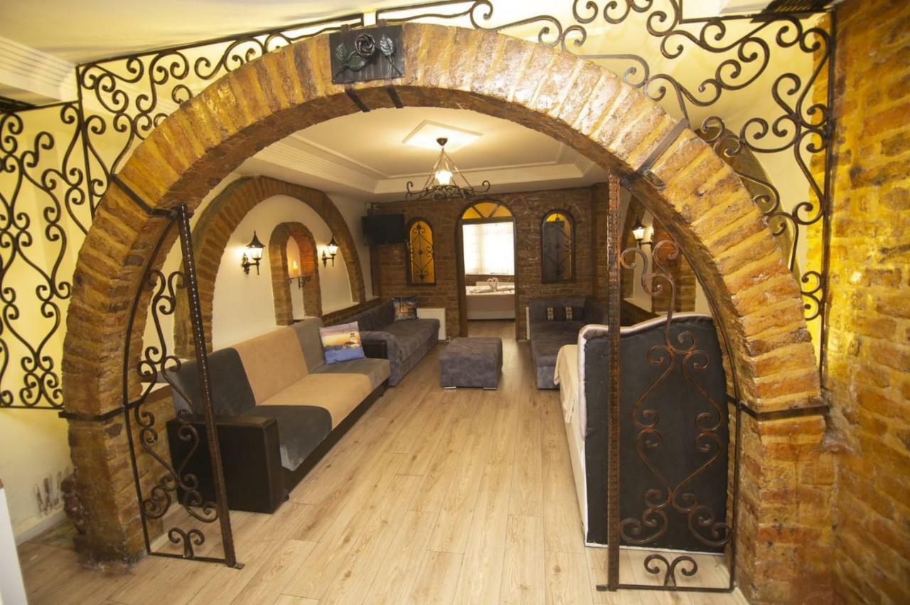 Desina Deluxe Apart Istanbul Exterior foto